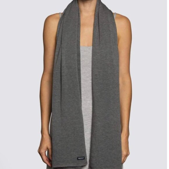 Women's Sleeveless Draped Open Front Cardigan Vest - Picture 12 of 14